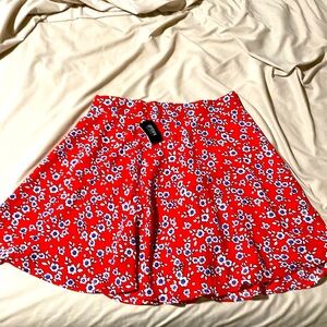 Red floral miniskirt NWT